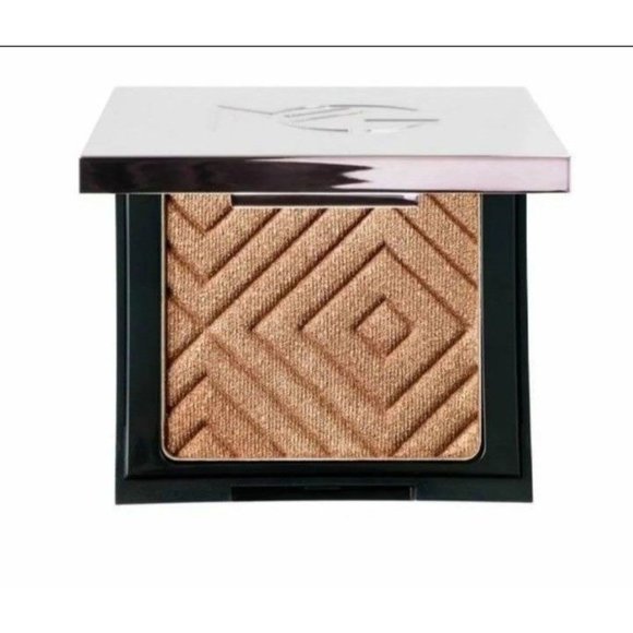 Makeup Geek Highlighter - Sunlight - Picture 1 of 2